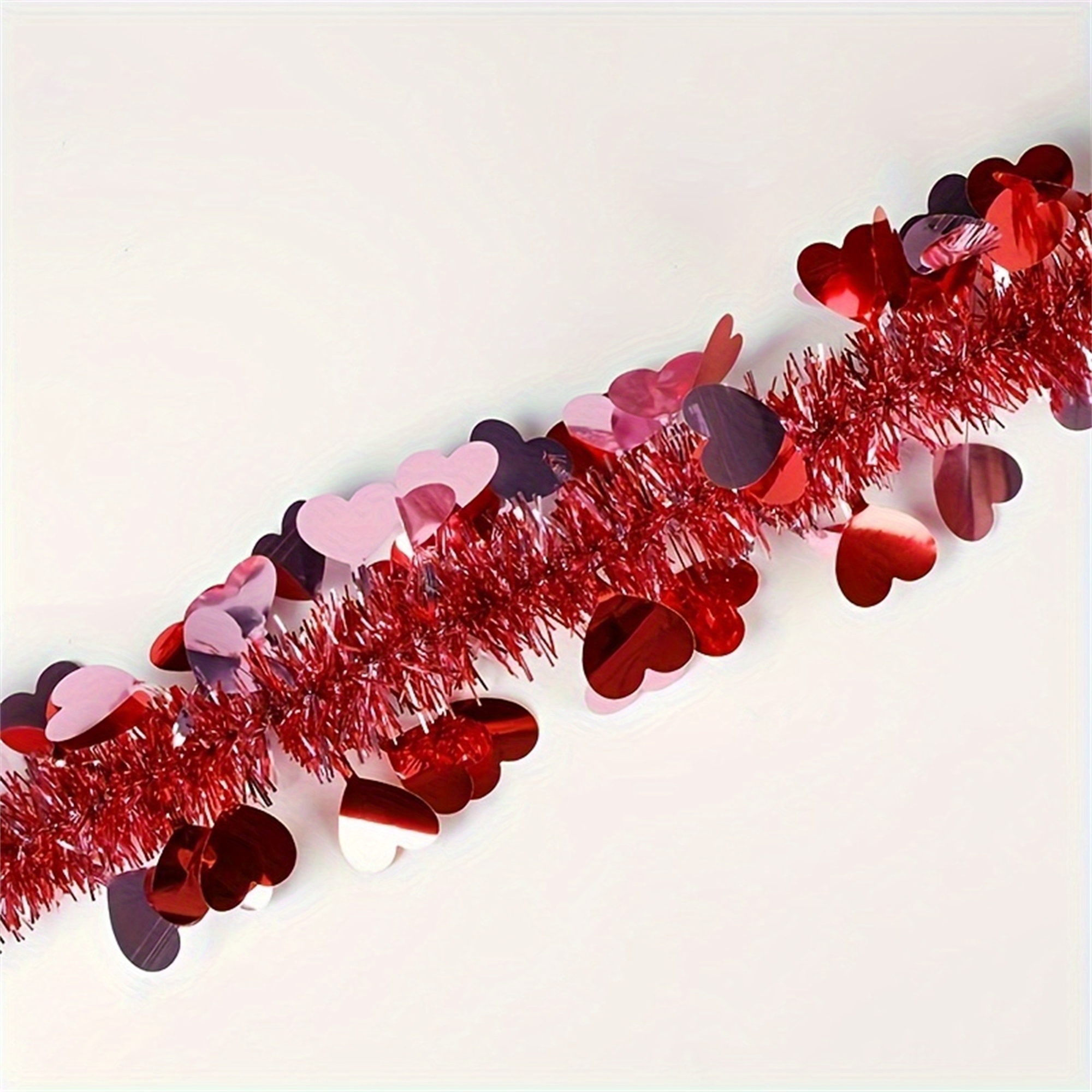 Custom Tinsel Garland Supplier - Valentine's Day Heart Tinsel Garland - Image 4