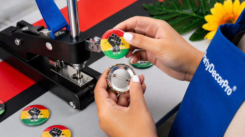 button pins Manufacturing Process 